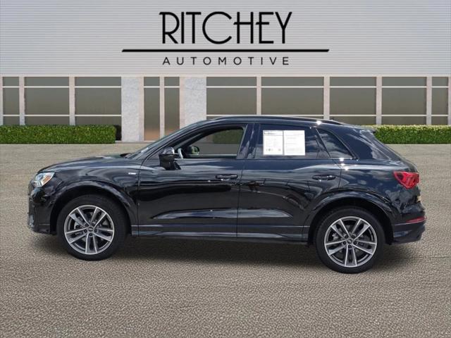 2025 Audi Q3 Premium 45 TFSI S line quattro Tiptronic