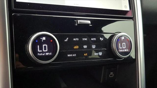 2023 Land Rover Discovery P360 S R-Dynamic