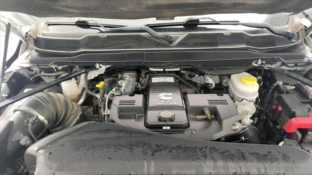 2019 Ram 3500 Laramie Crew Cab 4x4 8' Box