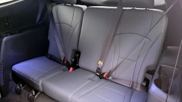 2023 Buick Enclave Essence AWD