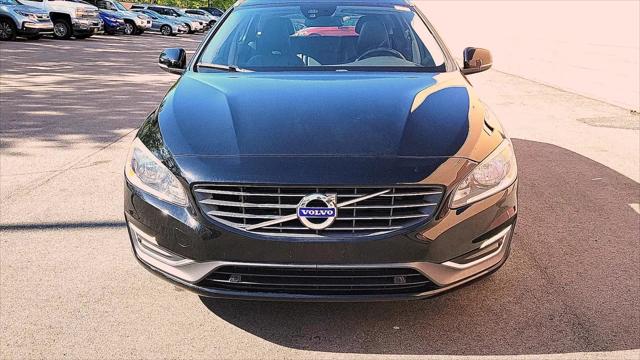 2015 Volvo V60 T5 Platinum