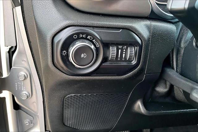2020 Jeep Wrangler Sahara 4x4