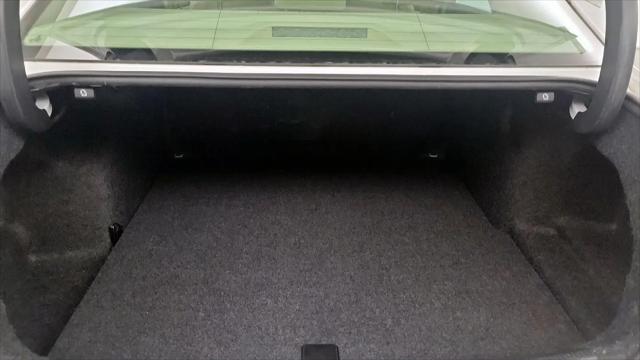 2015 Volkswagen Passat 1.8T Limited Edition