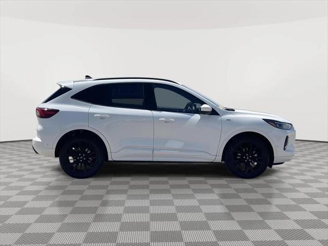 2023 Ford Escape ST-Line Elite