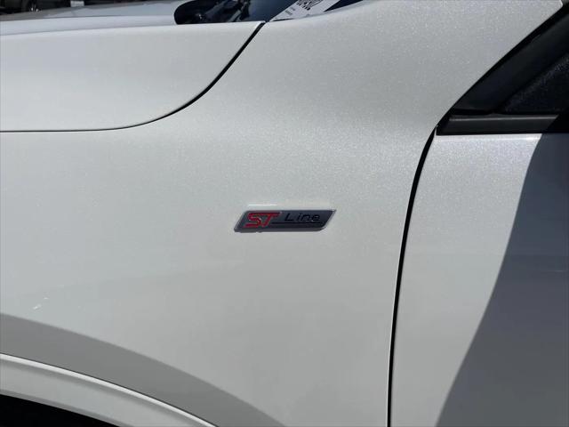 2023 Ford Escape ST-Line Elite