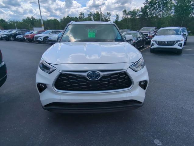 2021 Toyota Highlander Hybrid XLE 2021 Toyota Highlander Hybrid XLE