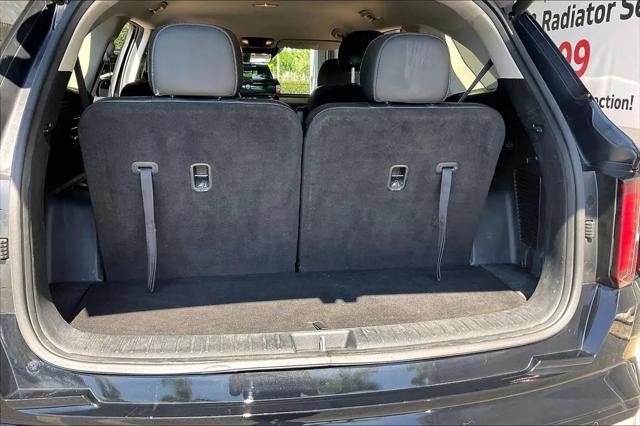 2022 Kia Sorento X-Line EX