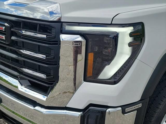 2026 GMC Sierra 2500HD Regular Cab, Long Bed, Pro, 4WD