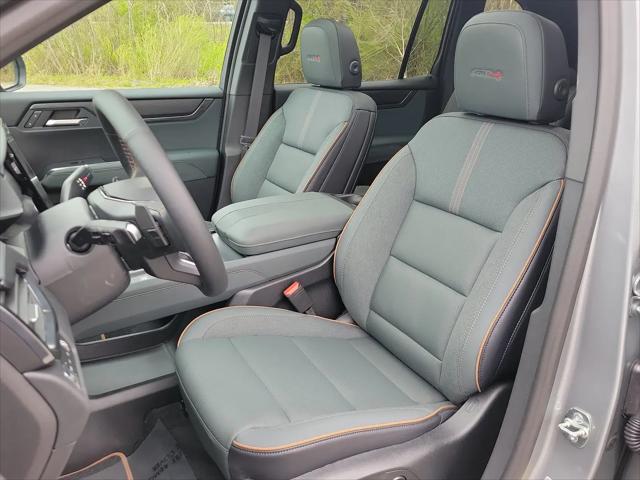2026 GMC Acadia AT4 AWD