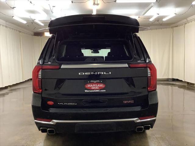 2025 GMC Yukon 4WD Denali