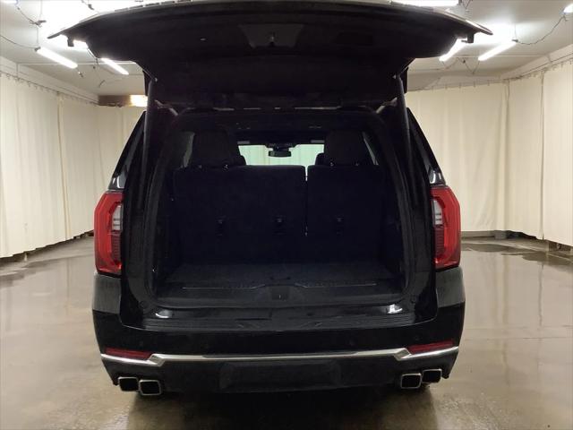 2025 GMC Yukon 4WD Denali
