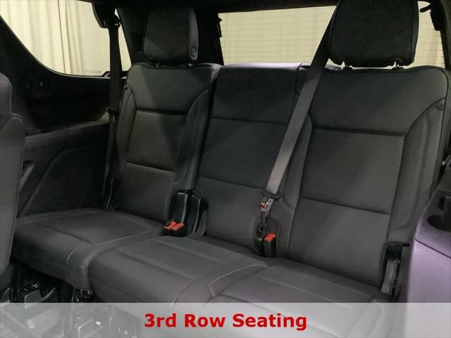 2025 GMC Yukon 4WD Denali