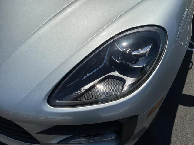 2021 Porsche Macan S