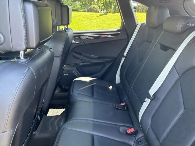 2021 Porsche Macan S