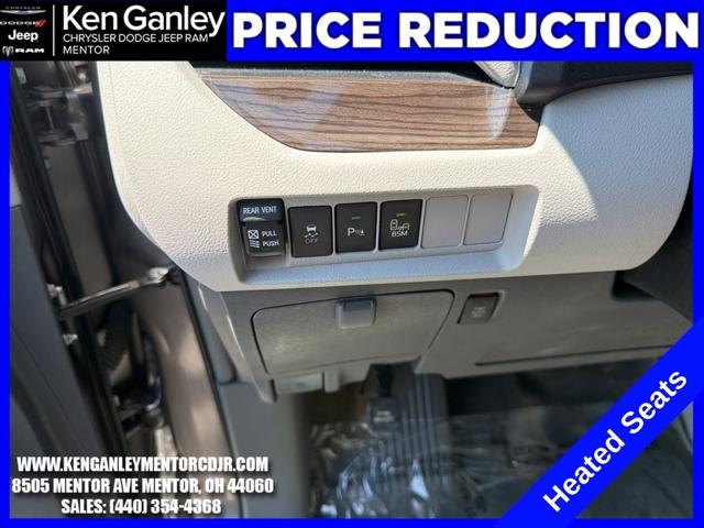 2017 Toyota Sienna 7 Passenger