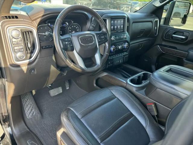 2022 GMC Sierra 3500HD 4WD Crew Cab Standard Bed Denali