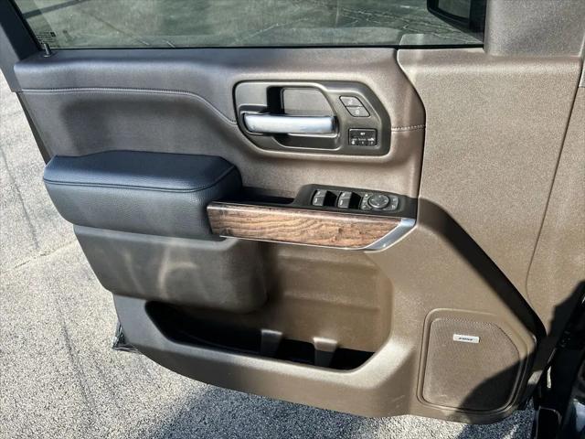 2022 GMC Sierra 3500HD 4WD Crew Cab Standard Bed Denali