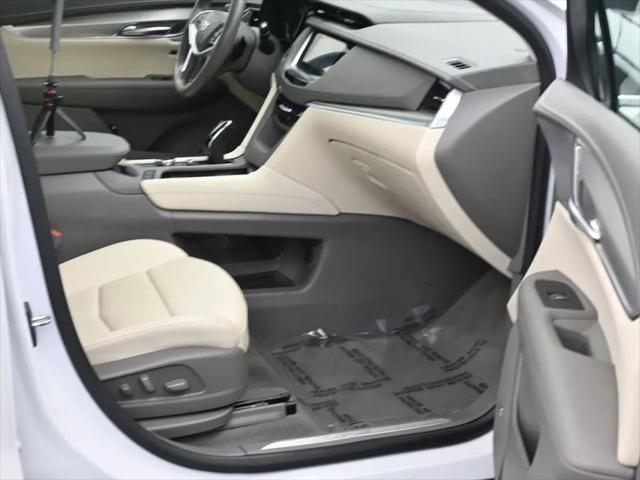 2023 Cadillac XT5 AWD Premium Luxury