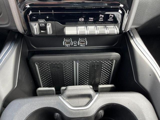 2025 Ram 2500 Laramie Crew Cab 4x4 6'4" Box