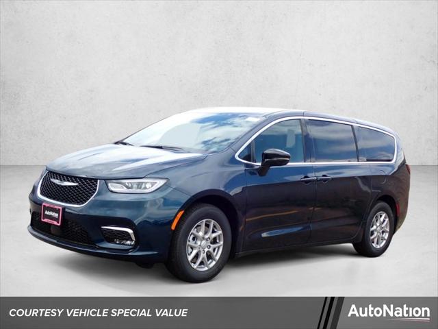 2025 Chrysler Pacifica PACIFICA SELECT