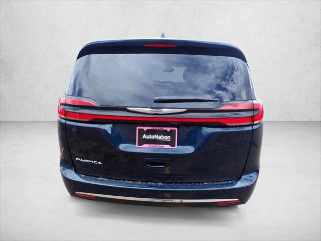 2025 Chrysler Pacifica PACIFICA SELECT