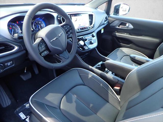 2026 Chrysler Pacifica Limited AWD