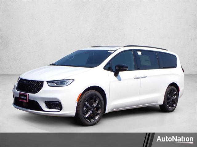 2026 Chrysler Pacifica PACIFICA LIMITED AWD