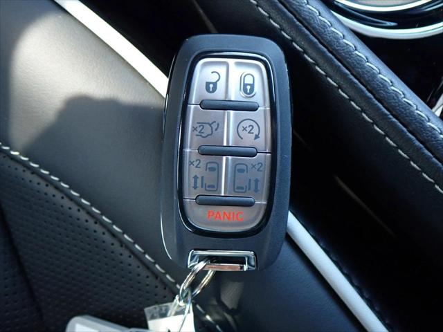 2026 Chrysler Pacifica Limited AWD