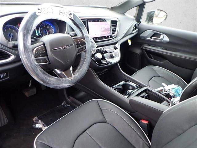 2026 Chrysler Pacifica Limited AWD