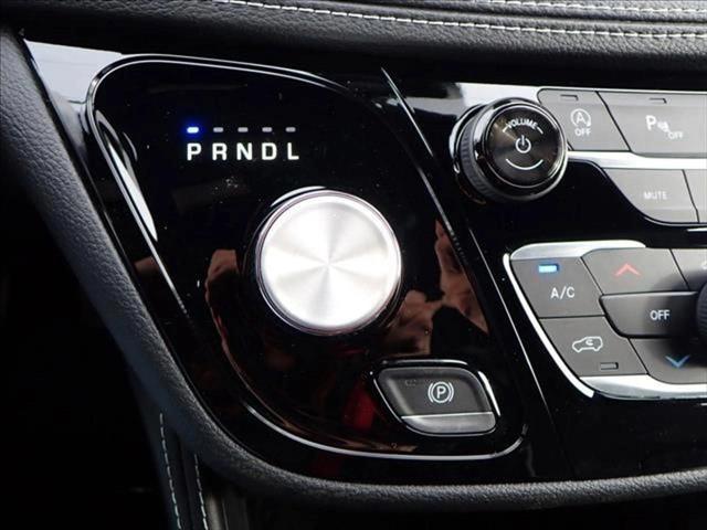 2026 Chrysler Pacifica Limited AWD
