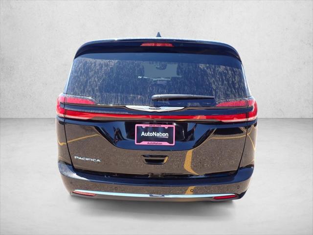 2025 Chrysler Pacifica PACIFICA SELECT