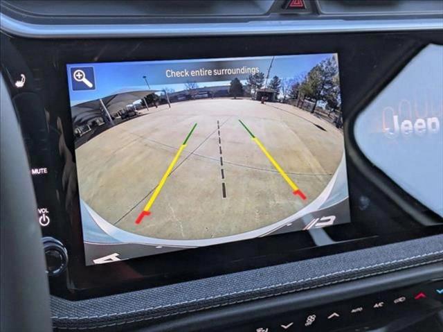 2026 Jeep Cherokee Laredo 4x4
