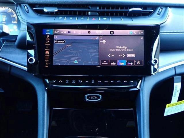 2026 Jeep Grand Cherokee Altitude 4x4