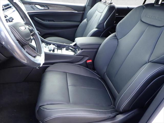 2025 Jeep Grand Cherokee Overland 4x4