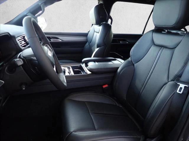 2026 Jeep Grand Wagoneer Upland