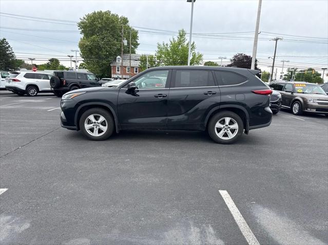 2021 Toyota Highlander LE 2021 Toyota Highlander LE