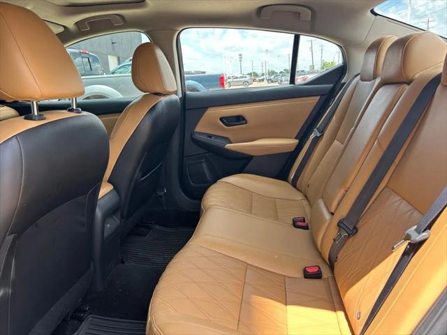 2024 Nissan Sentra SV Xtronic CVT