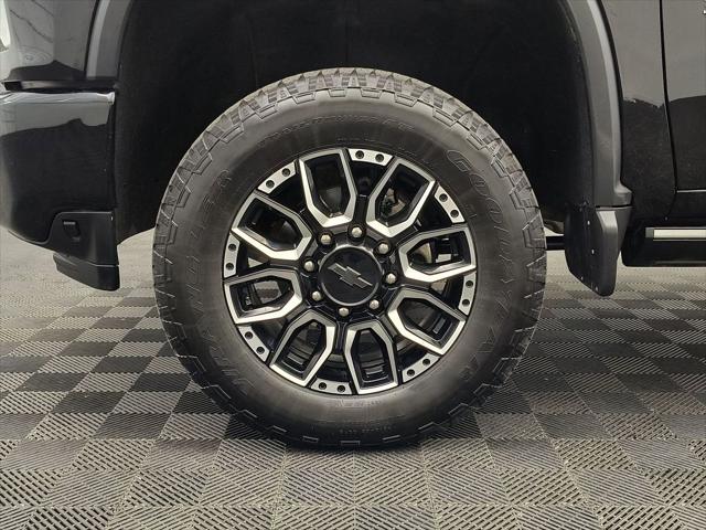 2022 Chevrolet Silverado 3500HD 4WD Crew Cab Standard Bed High Country