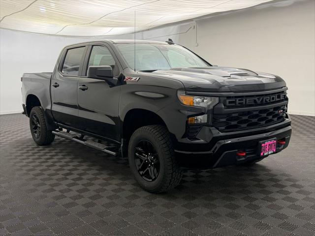 2024 Chevrolet Silverado 1500 4WD Crew Cab Short Bed Custom Trail Boss