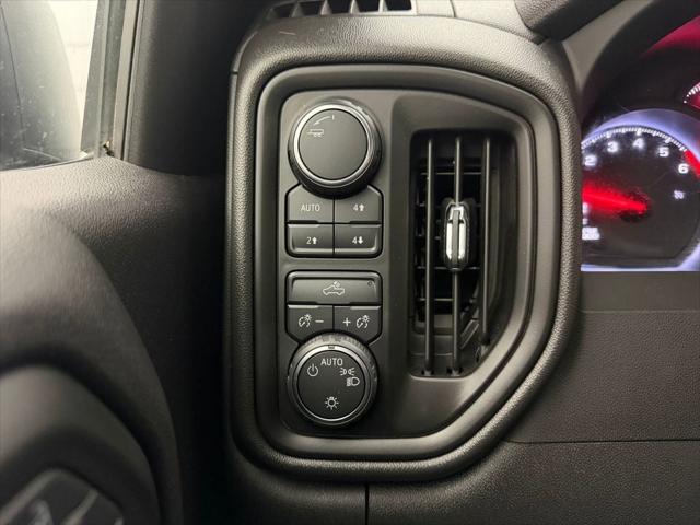 2024 Chevrolet Silverado 1500 4WD Crew Cab Short Bed Custom Trail Boss