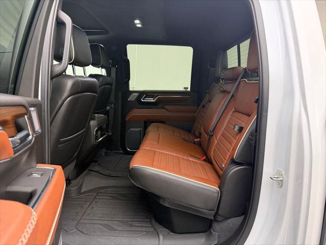 2024 GMC Sierra 3500HD 4WD Crew Cab Long Bed Denali Ultimate
