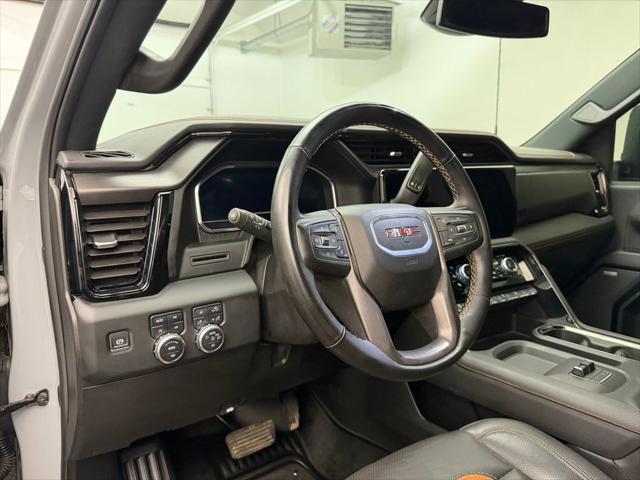 2024 GMC Sierra 3500HD 4WD Crew Cab Standard Bed AT4
