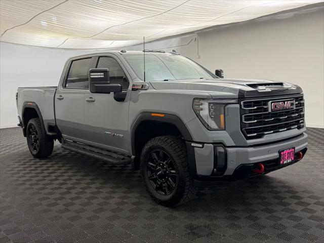 2024 GMC Sierra 3500HD 4WD Crew Cab Standard Bed AT4