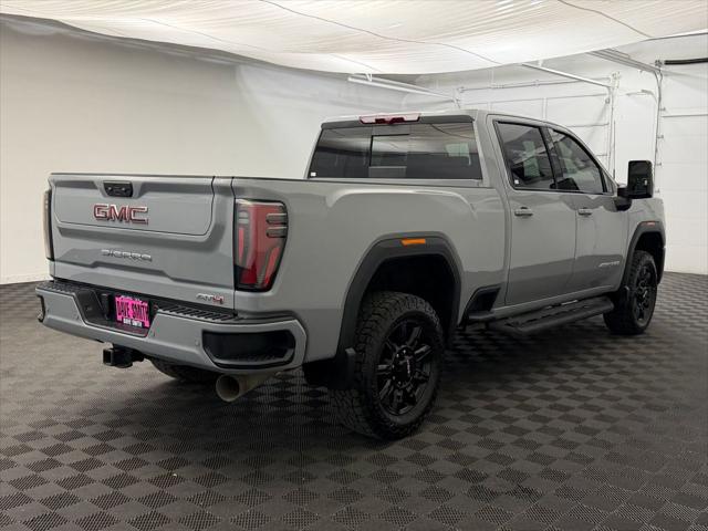 2024 GMC Sierra 3500HD 4WD Crew Cab Standard Bed AT4