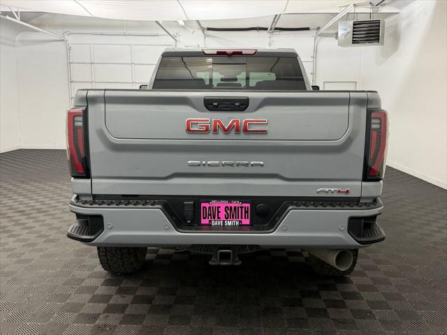2024 GMC Sierra 3500HD 4WD Crew Cab Standard Bed AT4