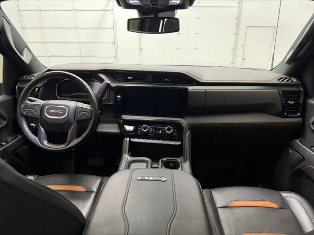 2024 GMC Sierra 3500HD 4WD Crew Cab Standard Bed AT4