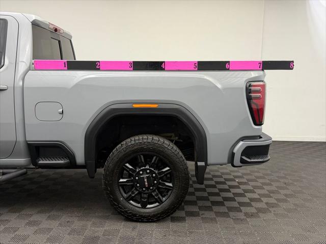2024 GMC Sierra 3500HD 4WD Crew Cab Standard Bed AT4
