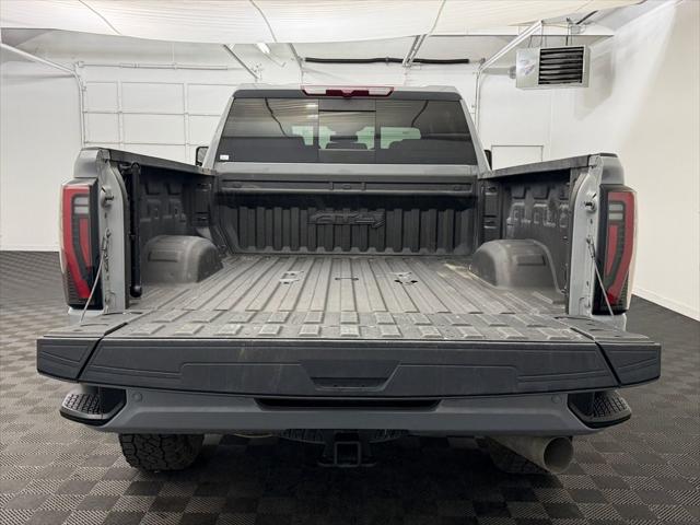 2024 GMC Sierra 3500HD 4WD Crew Cab Standard Bed AT4