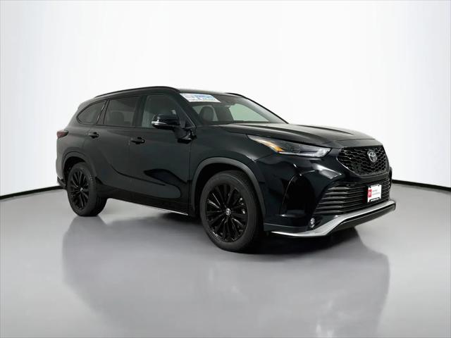 2025 Toyota Highlander XSE for sale in Maplewood, MN