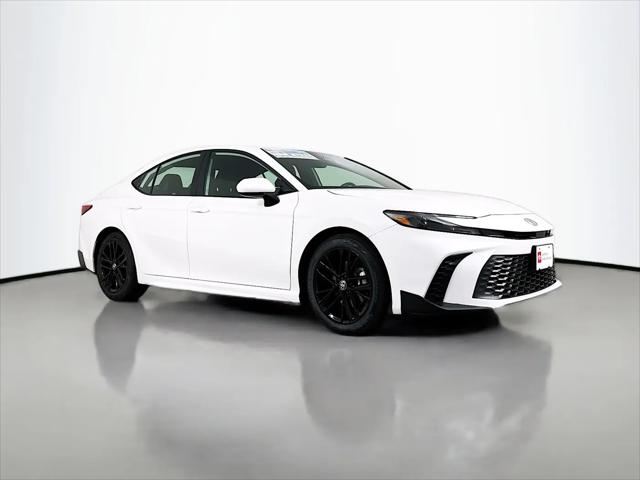 2025 Toyota Camry SE for sale in Maplewood, MN